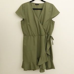 Ruffled Faux Wrap Dress | Wedding | Summer